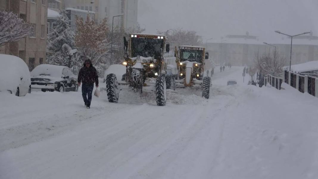 Kar neden yağmıyor? Uzmanından endişelendiren açıklama: Gidişat hiç iyi değil, gribal salgına hazırlıklı olun! 5